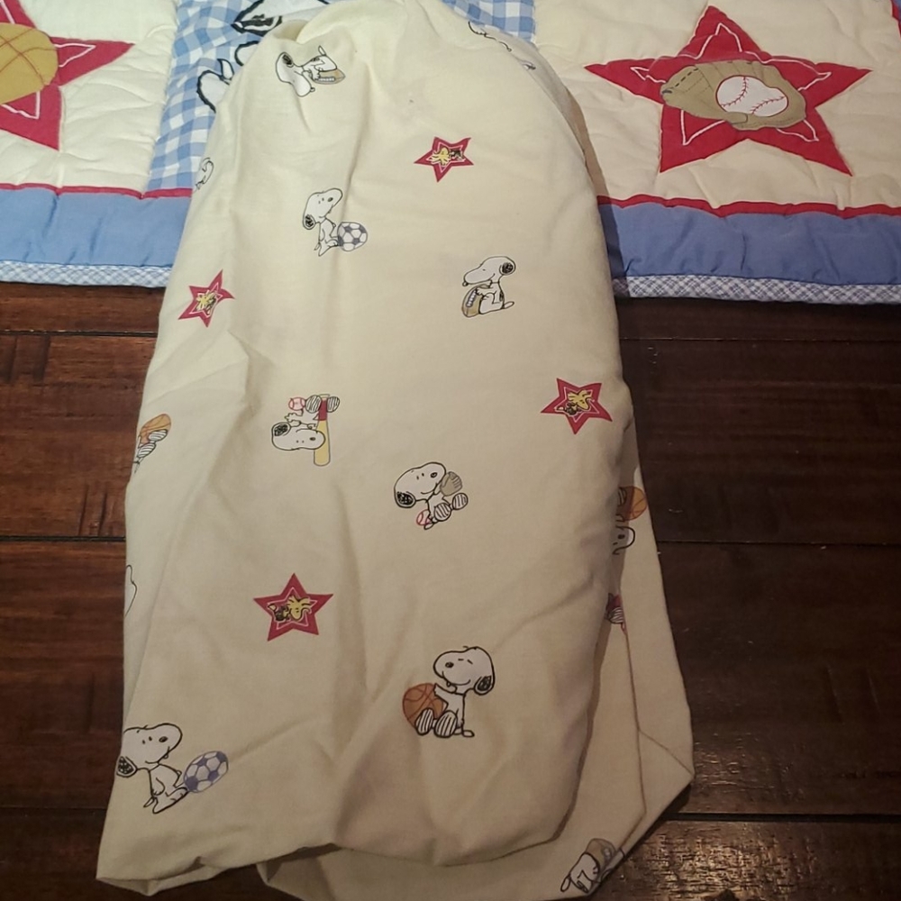 Crib bedding - Picture 3 of 8